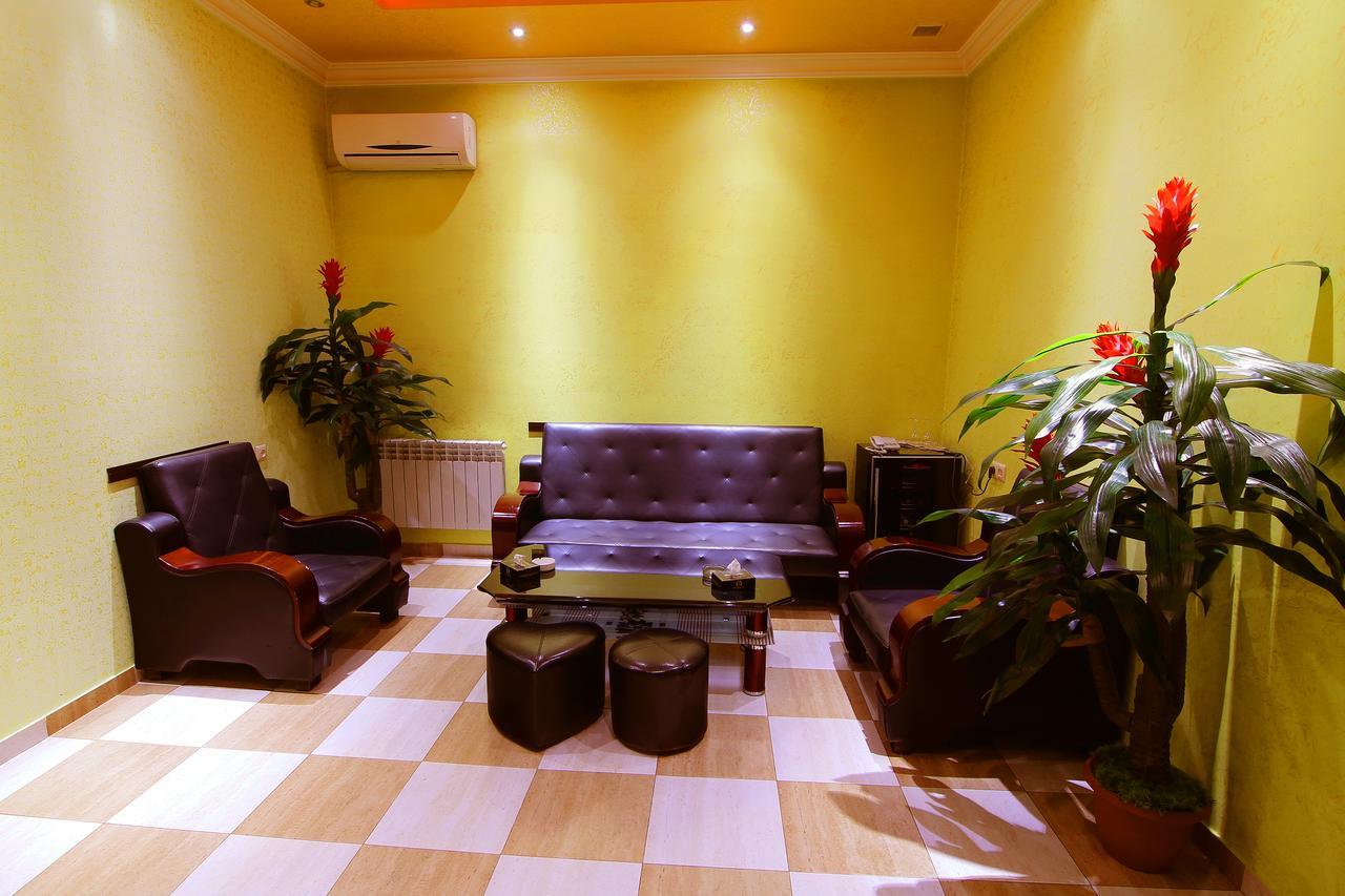Sochi Plaza Hotel Erivan Dış mekan fotoğraf