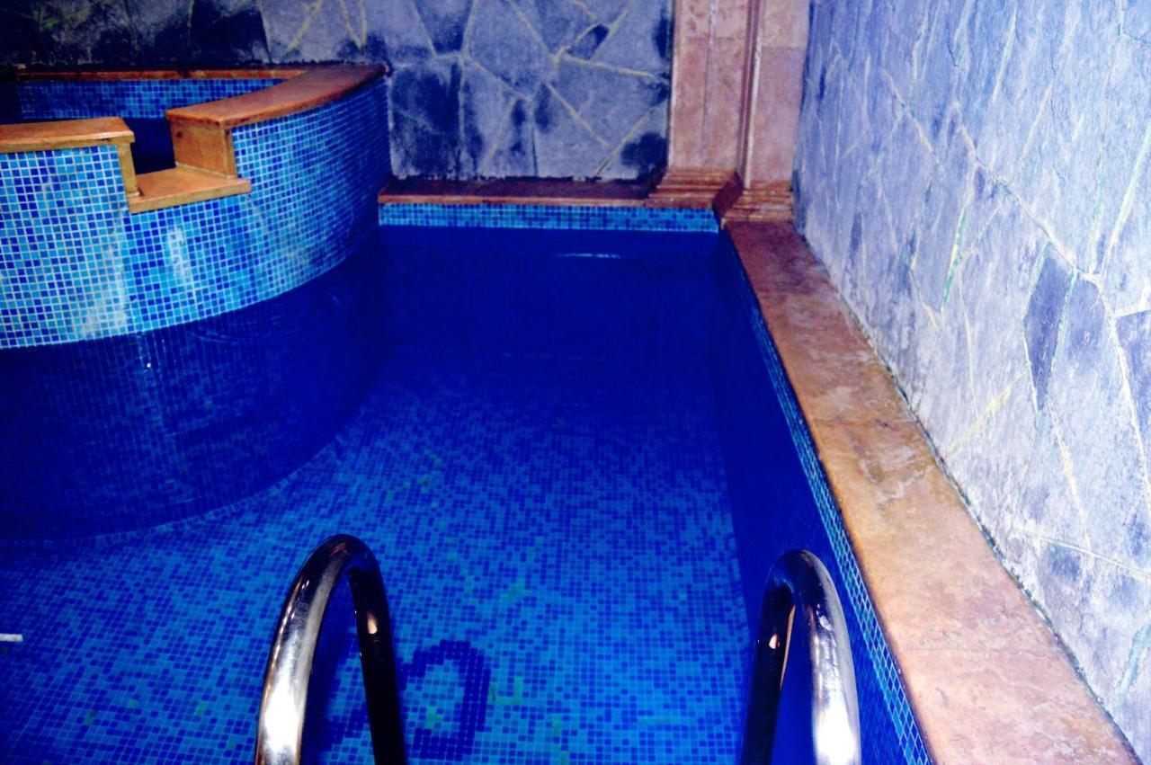 Sochi Plaza Hotel Erivan Dış mekan fotoğraf